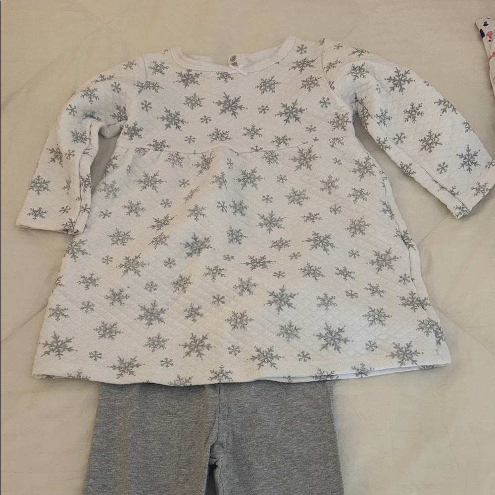 Snowflake Patterned Dress with Gray Leggings